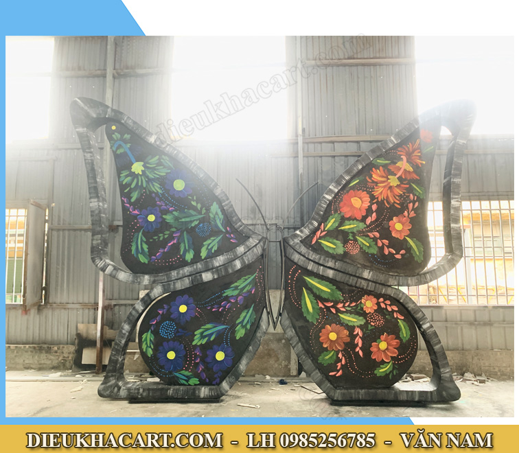 Mô hình xốp mút 3d cánh bướm decor sự kiện, khu checks in tại điêu khắc art