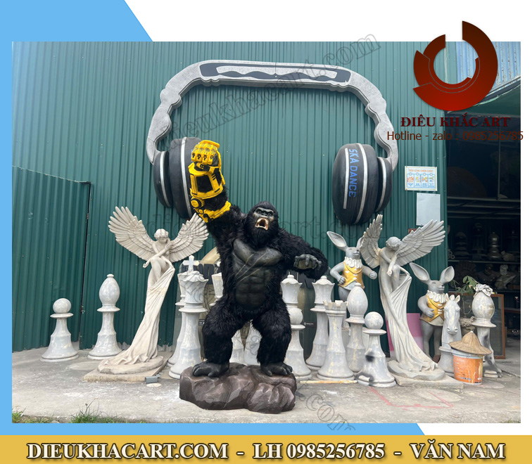 Mô hình xốp mút 3d và nhựa composites kinh kong trang trí 